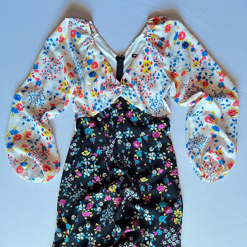NASTY GAL Fall Floral Maxi Dress Size 4